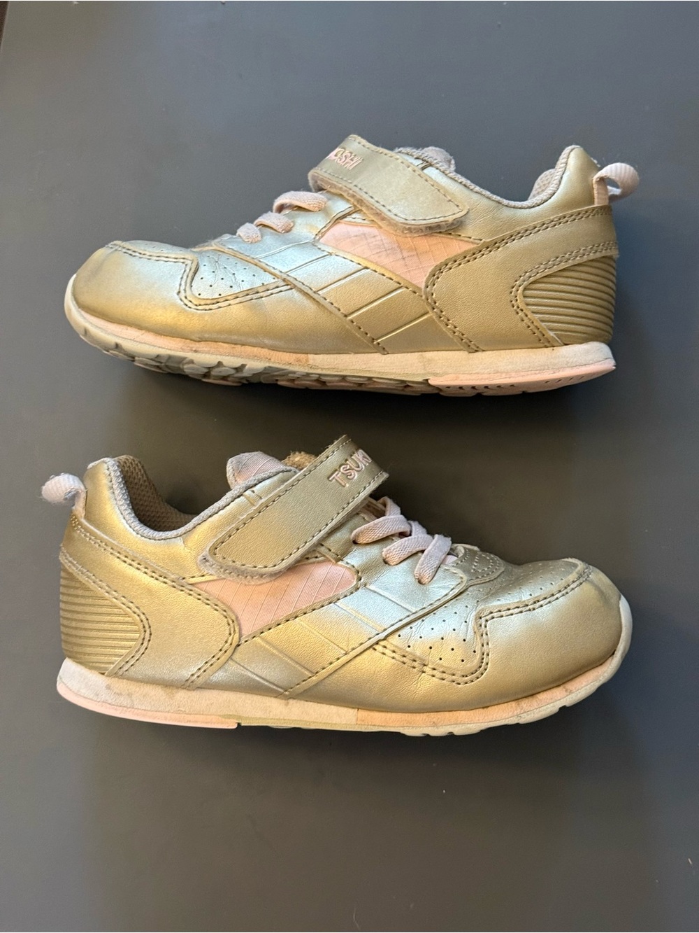 Tsukihoshi Gold Rose Pink Athletic Sneakers Toddler Girl’s U.S. Size 10 Shoes